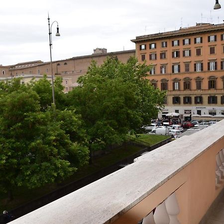 Un Caffe Sul Balcone 1 Apartment Rome Ruang foto